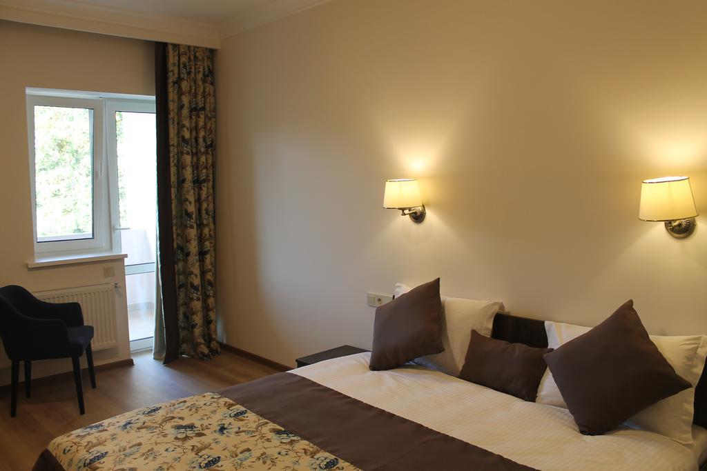 Non-Stop Economy Hotel Boryspil Zewnętrze zdjęcie
