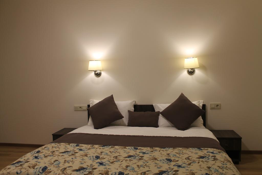 Non-Stop Economy Hotel Boryspil Zewnętrze zdjęcie