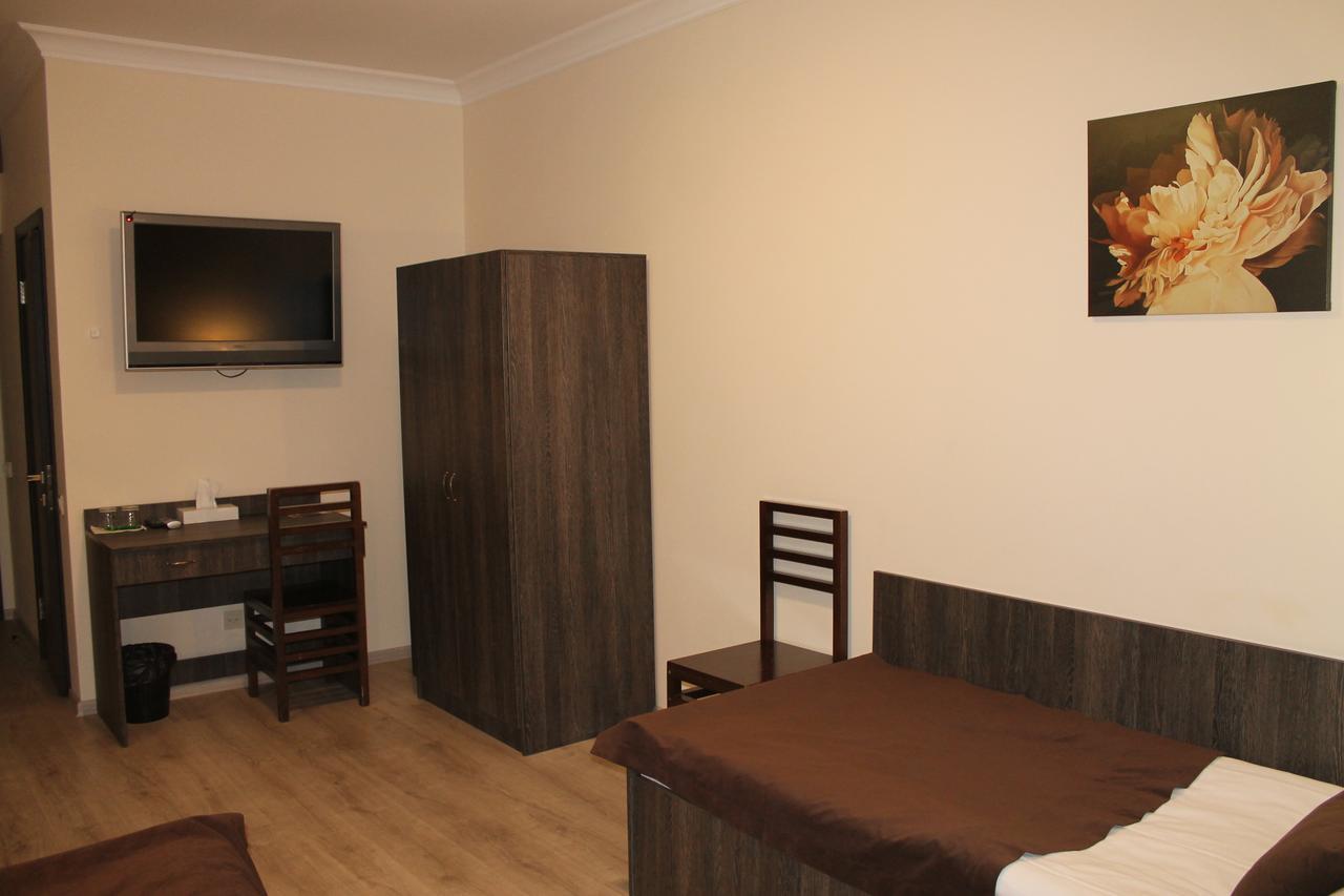 Non-Stop Economy Hotel Boryspil Zewnętrze zdjęcie